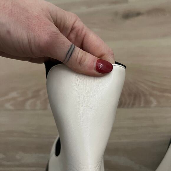 NEW $595 Stuart Weitzman Norah Chelsea Leather Chunky Lug Sole Platform Boots - Picture 10 of 11